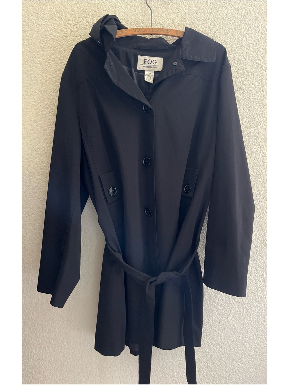 London Fog Black Classic Hooded Raincoat Women’s Size XL